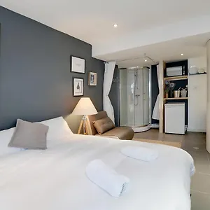 Modern Boho Studio - By My Getaways , Brighton United Kingdom