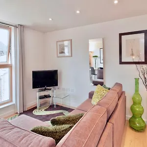  Apartment Your Space - Place