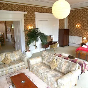 Regent Terrace, And Charming, Quiet , Edinburgh United Kingdom